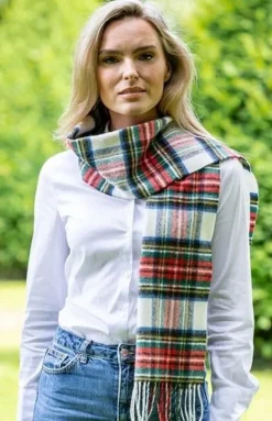 Ladies Lambswool Scarves*Sweater Shop 100% Lambswool White Stewart Tartan