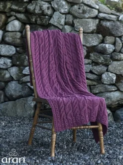 Aran Wool Throws*Sweater Shop Aran Cable Knit Blanket Super Soft Merino Raspberry