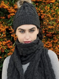 Aran Wool Hats*Sweater Shop Aran Cable Knit Hat Pom Pom Charcoal