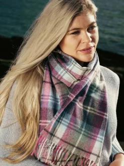 Ladies Merino Wool Scarves*Sweater Shop Extra Fine Merino Wool Scarf 148