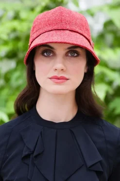 Aran Wool Hats|Ladies Hats*Sweater Shop Flapper Cap Coral Col: 215