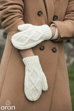 Aran Gloves & Mittens*Sweater Shop Hand Knit Aran Mittens Natural