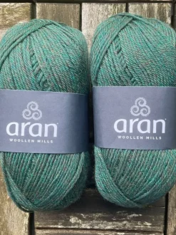 Packs Of Irish Wool*Sweater Shop 1Kilo Merino Wool Green 403