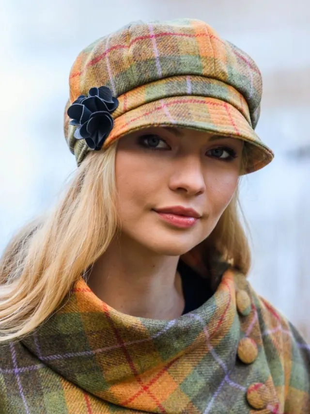 Ladies Hats*Sweater Shop Ladies Newsboy Cap Yellow Mix col. 43