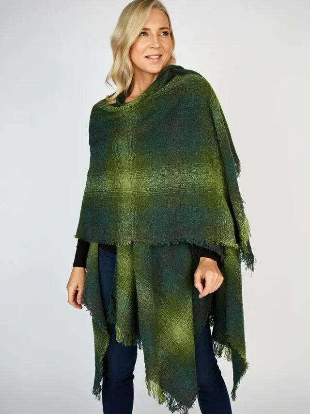 Ladies Aran Ponchos & Capes*Sweater Shop Ruanna Celtic Cape Green Check