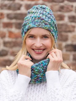 Ladies Merino Wool Scarves*Sweater Shop Super Soft Merino Wool Handmade Snood and Hat Set - Turquoise