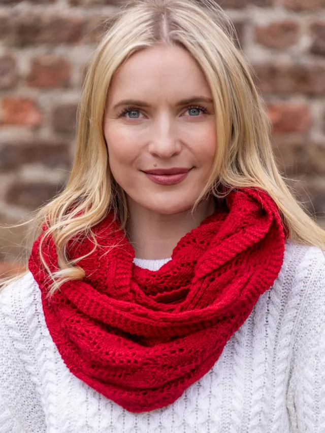 Ladies Merino Wool Scarves*Sweater Shop Super Soft merino Wool Infinity scarfu00a0 red
