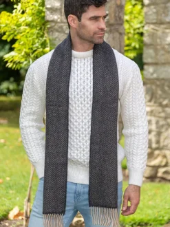 Wool Cashmere*Sweater Shop Wool and Cashmere Herringbone Scarf Charcoal / Beige 2410