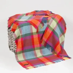 Cashmere & Merino Throws*Sweater Shop Wool and Cashmere Throw 1418